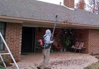 Best Gutter Clean Out Services in Killeen